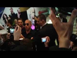 Вин Дизель,Дуэн Скала Джонсон и Пол Уокер на премьере "Форсаж 5" в Москве Вин Дизель,Дуэн Скала Джонсон и Пол Уокер на премьере "Форсаж 5" в Москве